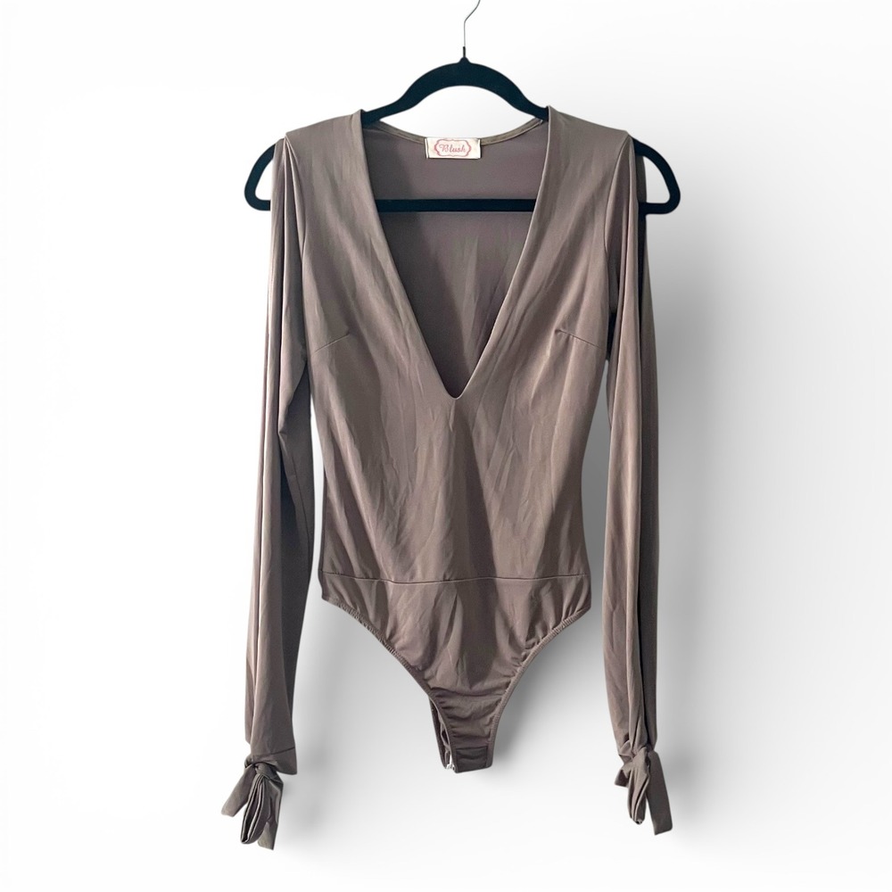 Blush Taupe Brown Long Sleeve Bodysuit Small Tie Cuffs Minimalist Chic